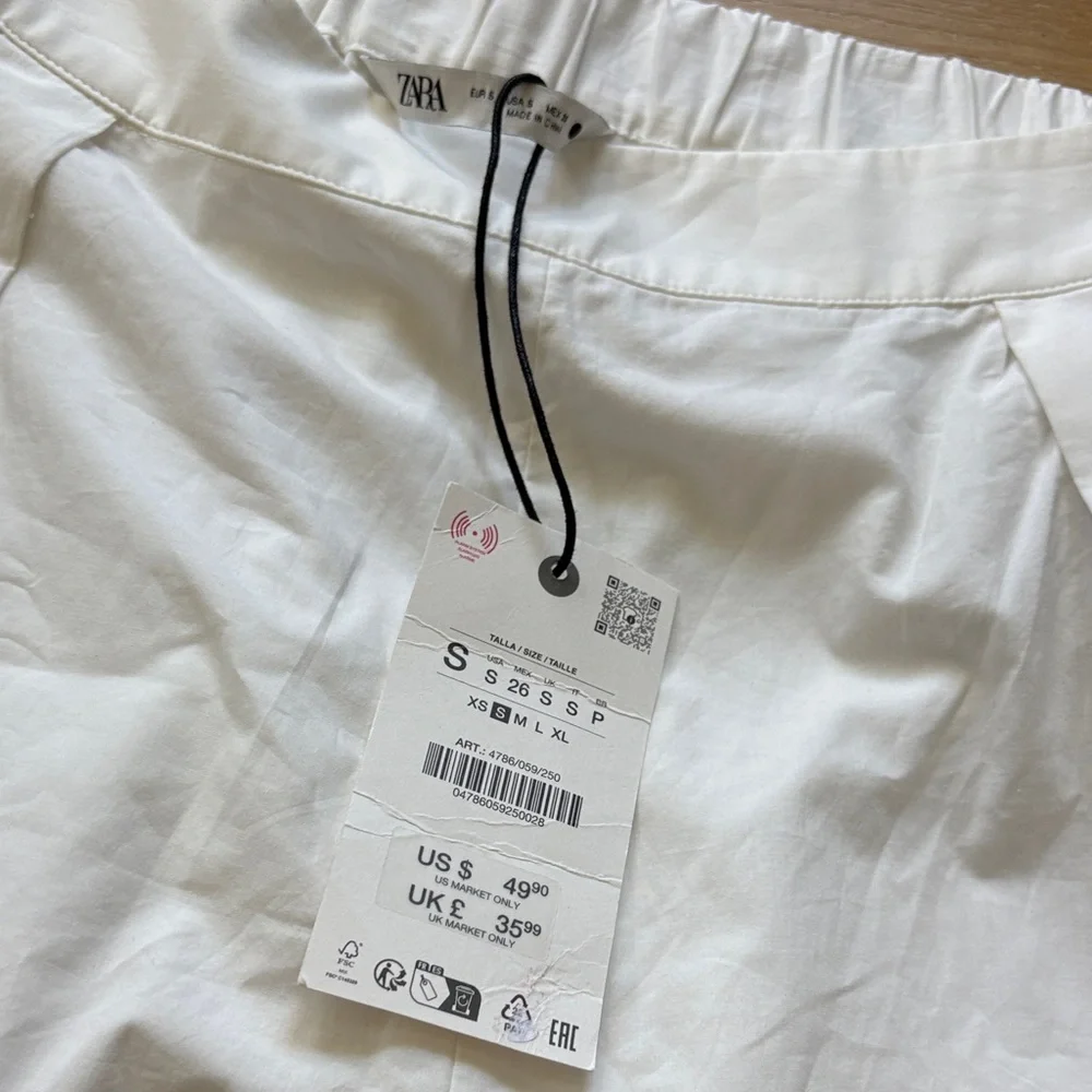 Zara Embroidered Lace Trim Pleated Women Shorts Sz S - Picture 11 of 11